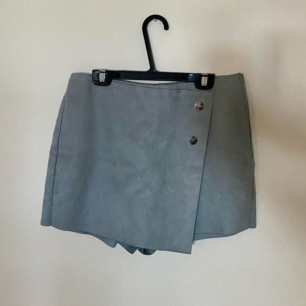 NWOT Zara Pastel Blue Suede Skort